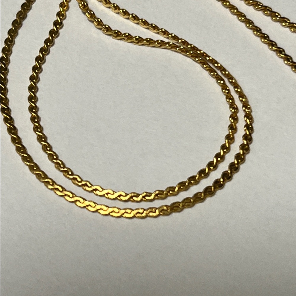 Gold Butterfly Pendant Necklace - Picture 4 of 10